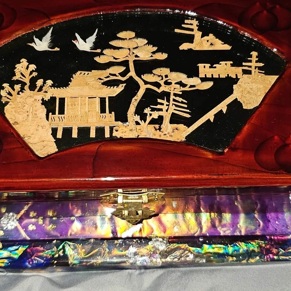 Vintage Wooden Jewelry Box With Inlay Design